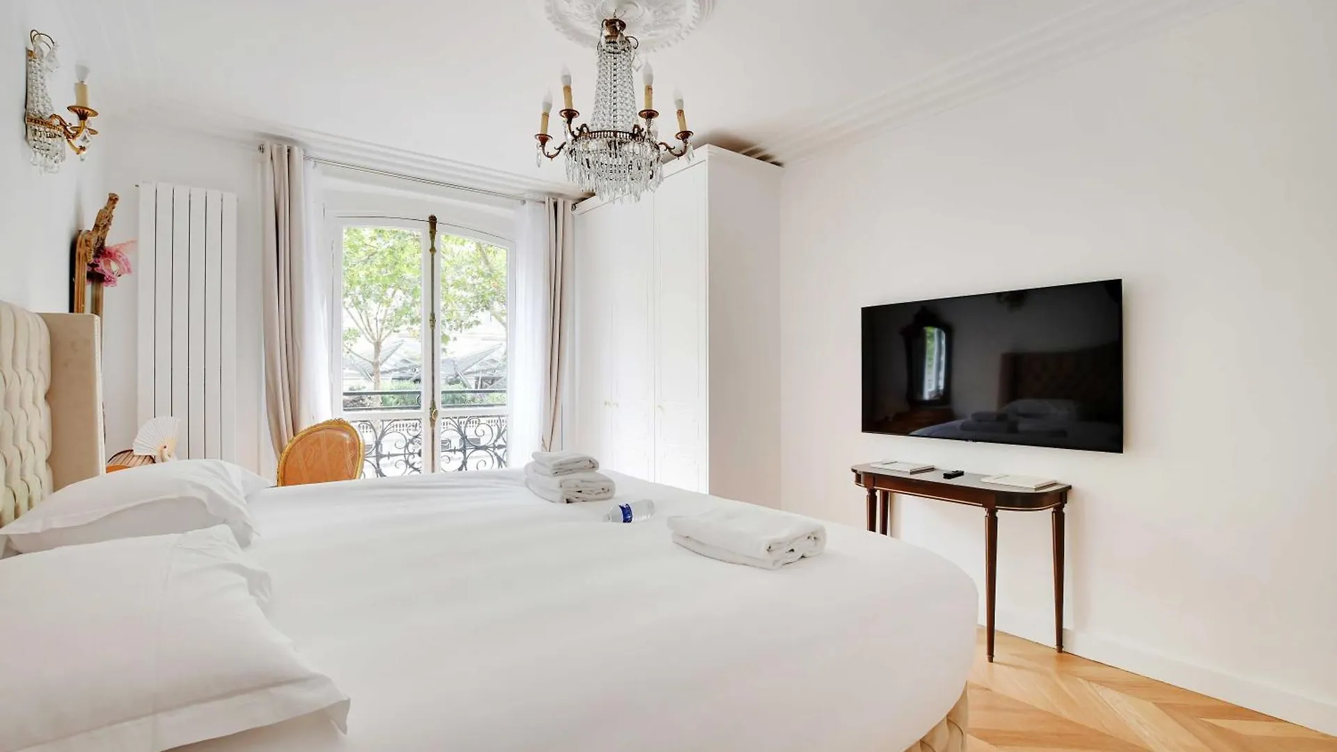 Luxurious Flat - 4Bd8P - Arc De Triomphe Apartment Paris